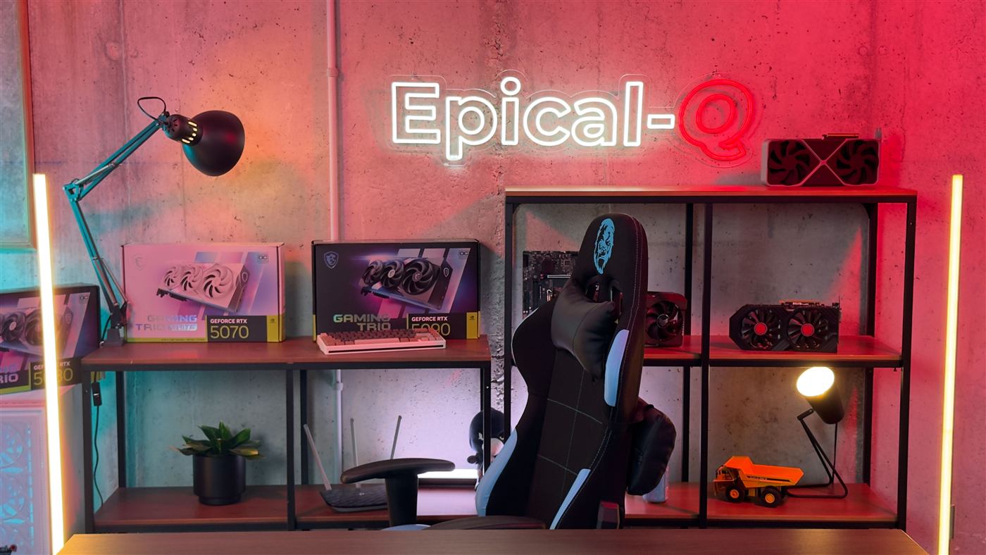 Set gaming con neón y estanterías